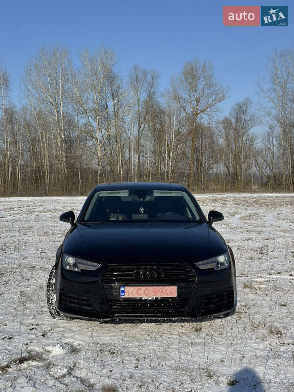 Седан Audi A4 2017 в Полтаві