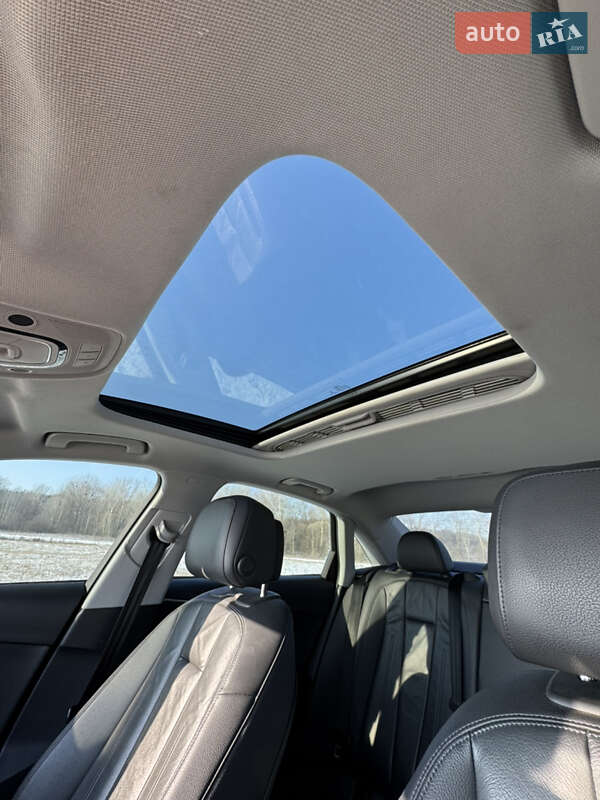 Седан Audi A4 2017 в Полтаві