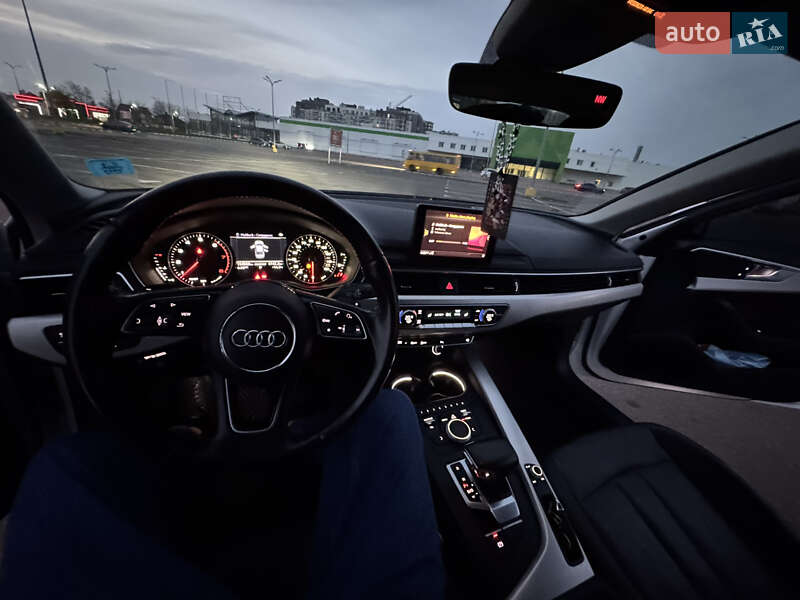 Седан Audi A4 2016 в Киеве фото 20 Седан Audi A4 2016 в Киеве