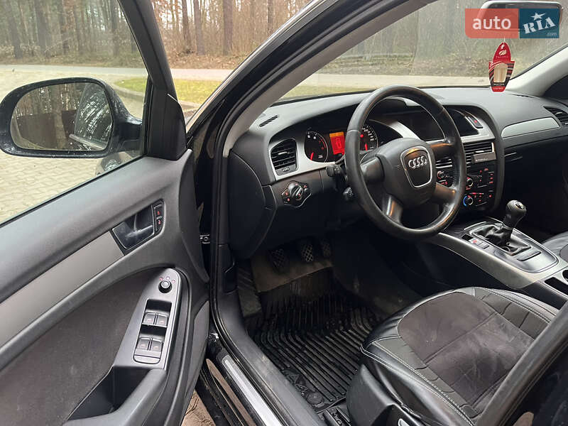 Универсал Audi A4 2008 в Новояворовске