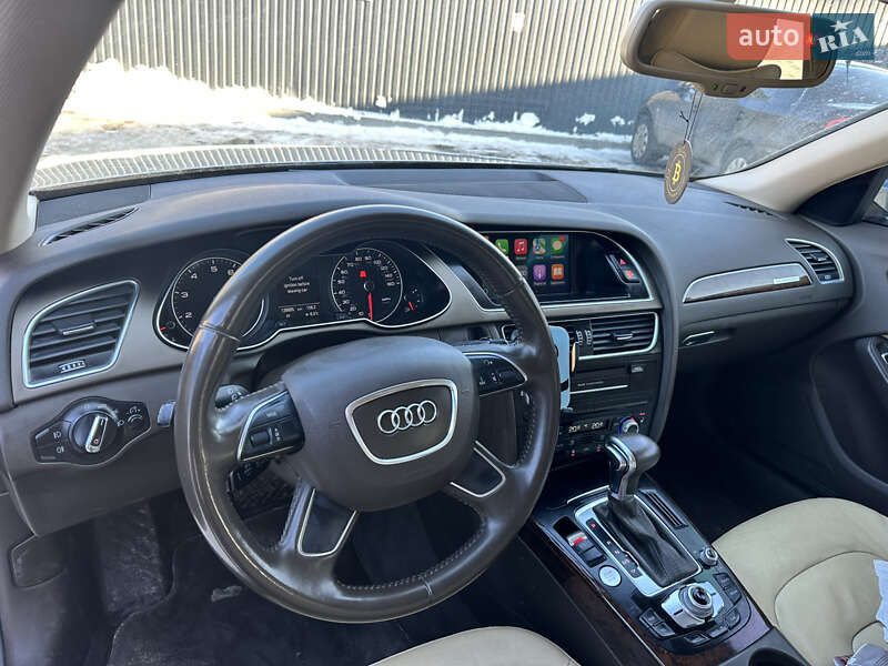 Седан Audi A4 2014 в Чернігові