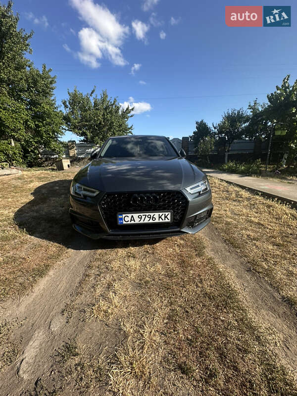 Седан Audi A4 2016 в Умани