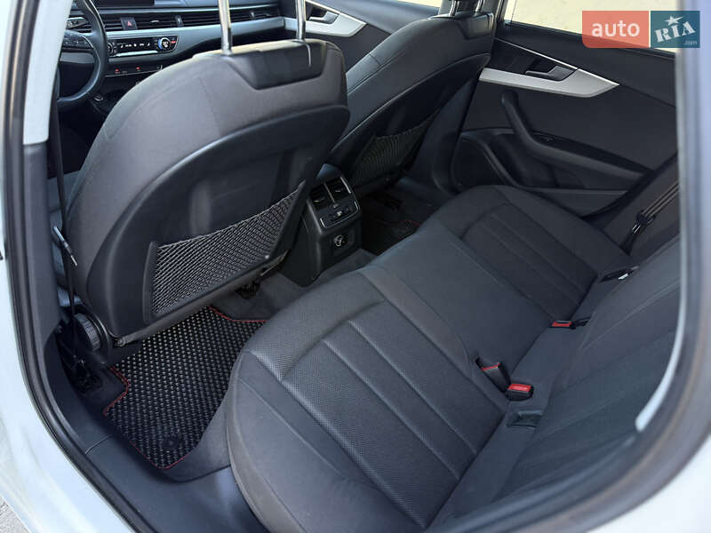 Седан Audi A4 2020 в Ровно фото 26 Седан Audi A4 2020 в Ровно
