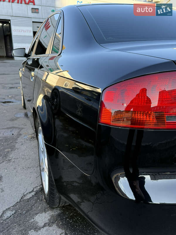 Седан Audi A4 2005 в Днепре