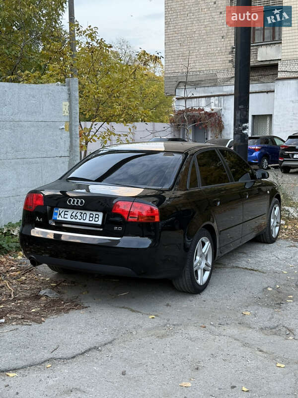 Седан Audi A4 2005 в Днепре