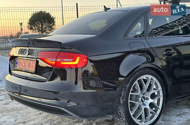 Седан Audi A4 2013 в Львове