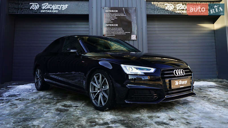 Седан Audi A4 2016 в Львове