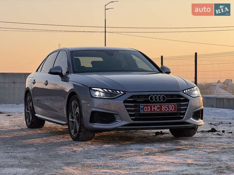 Седан Audi A4 2021 в Киеве