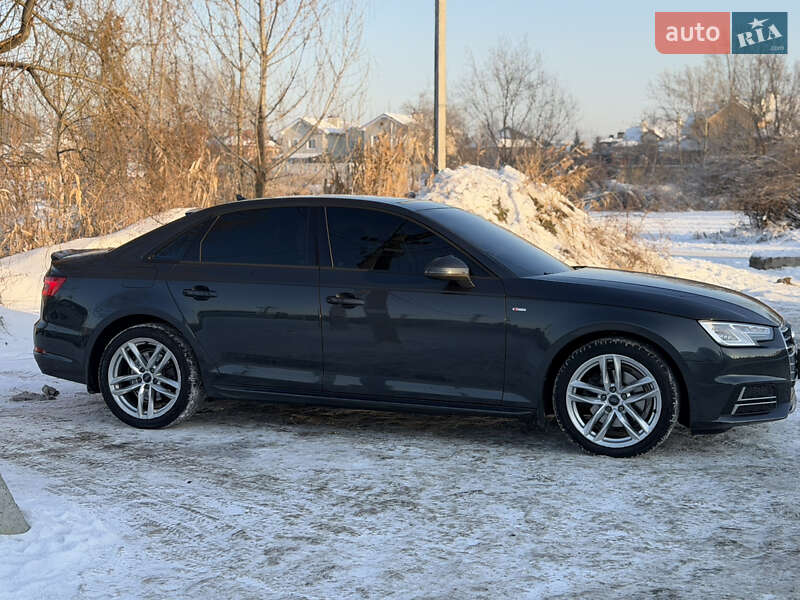 Седан Audi A4 2016 в Киеве