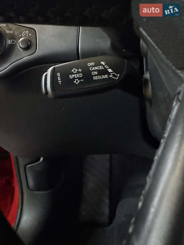 Седан Audi A4 2015 в Києві фото 26 Седан Audi A4 2015 в Києві