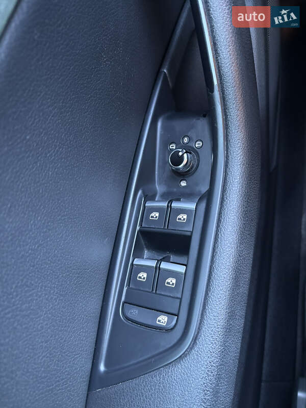 Седан Audi A4 2017 в Львові фото 54 Седан Audi A4 2017 в Львові