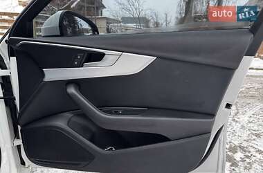 Седан Audi A4 2016 в Киеве