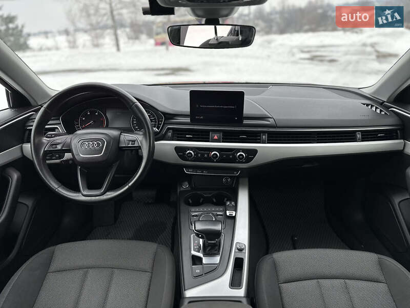 Універсал Audi A4 2016 в Дрогобичі