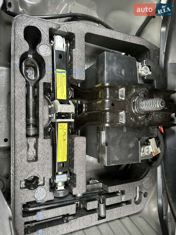 Седан Audi A4 2013 в Кам'янському фото 20 Седан Audi A4 2013 в Кам'янському