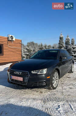 Седан Audi A4 2016 в Святопетровское