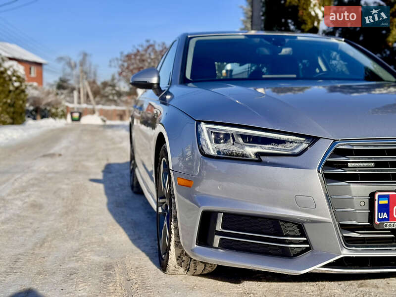 Седан Audi A4 2018 в Києві