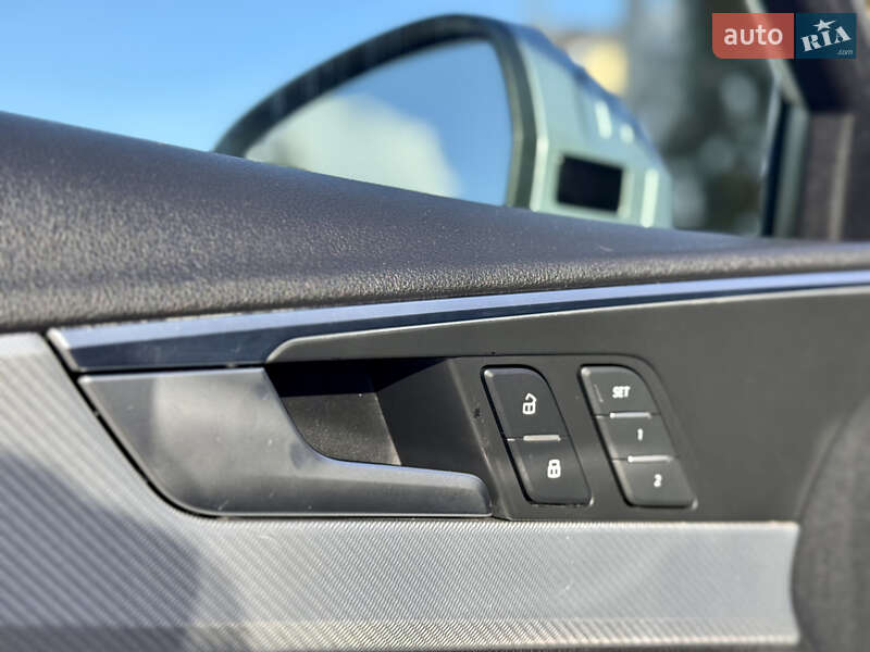 Седан Audi A4 2018 в Києві