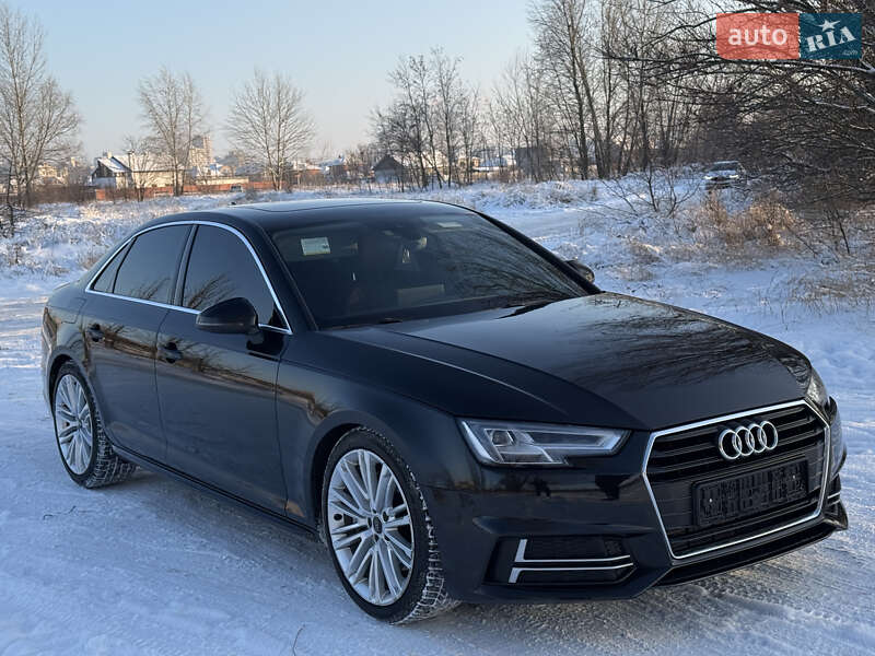 Седан Audi A4 2019 в Киеве