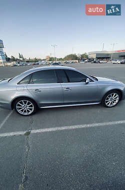 Седан Audi A4 2015 в Полтаве