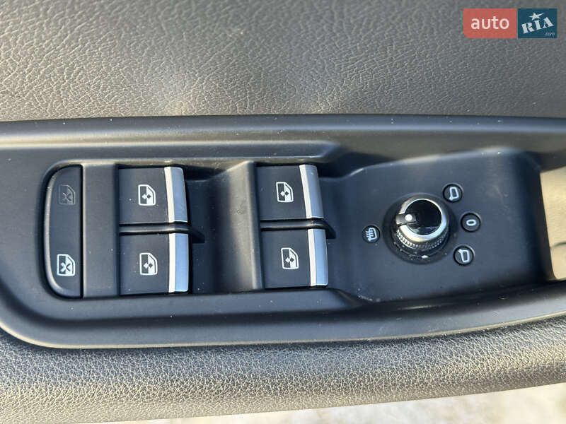 Седан Audi A4 2016 в Києві