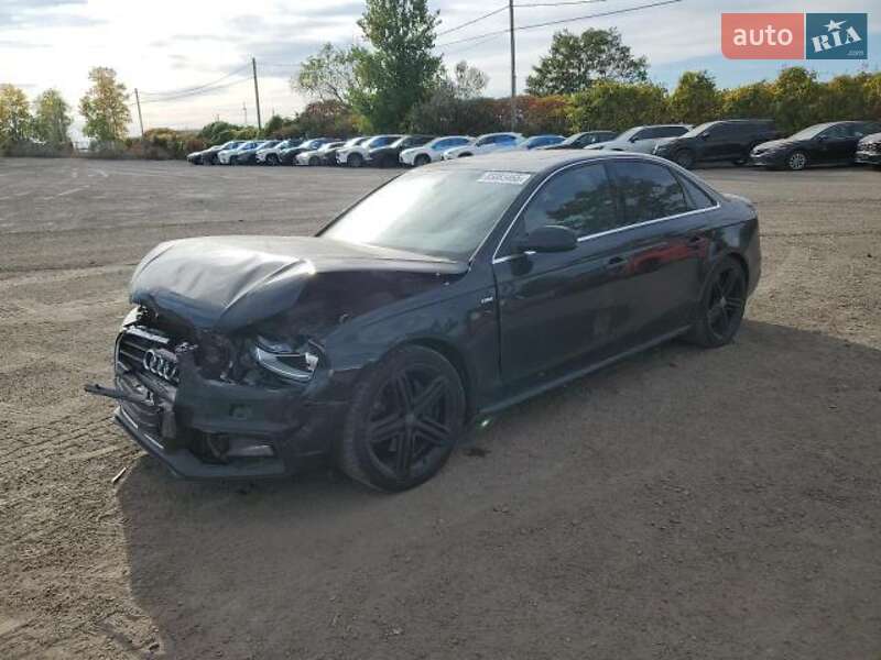 Седан Audi A4 2015 в Львові