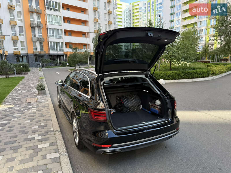 Универсал Audi A4 2018 в Киеве
