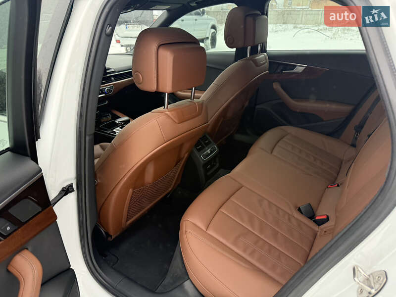 Седан Audi A4 2020 в Києві