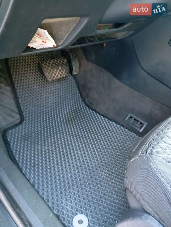 Седан Audi A4 2002 в Харькове