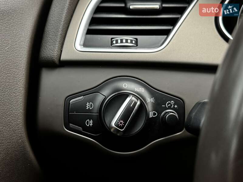 Седан Audi A4 2014 в Харькове