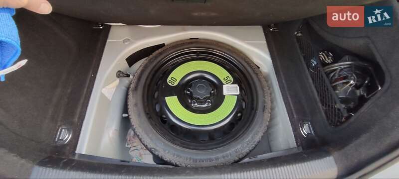 Седан Audi A4 2009 в Славянске