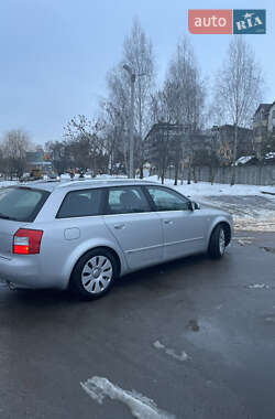Універсал Audi A4 2004 в Рівному