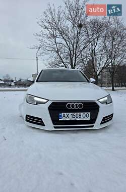 Седан Audi A4 2017 в Харкові