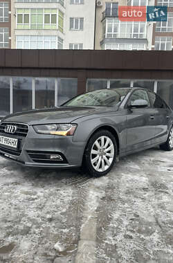 Седан Audi A4 2014 в Ивано-Франковске