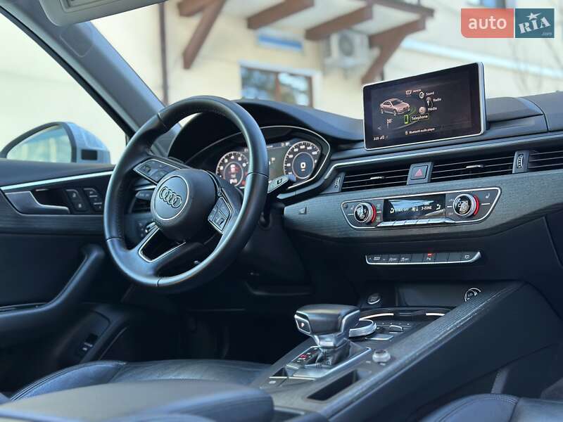 Седан Audi A4 2017 в Дрогобичі