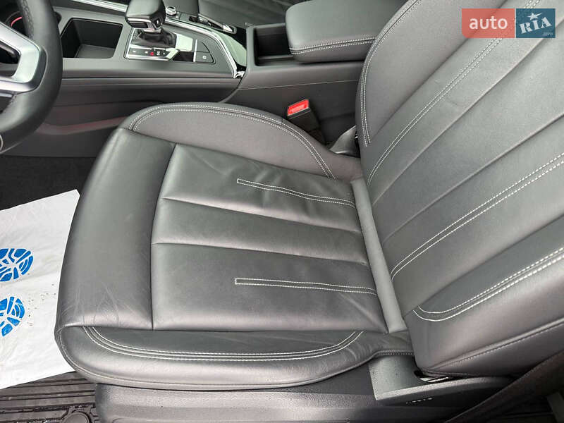 Седан Audi A4 2023 в Стрию фото 35 Седан Audi A4 2023 в Стрию