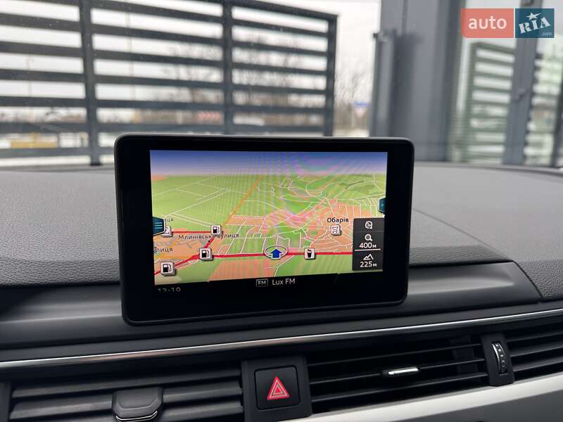 Седан Audi A4 2020 в Рівному