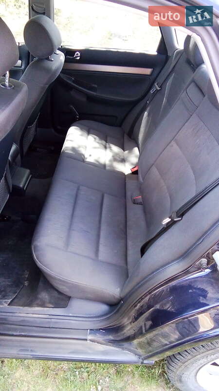 Седан Audi A4 1999 в Измаиле
