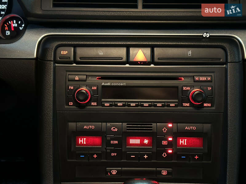 Седан Audi A4 2005 в Днепре