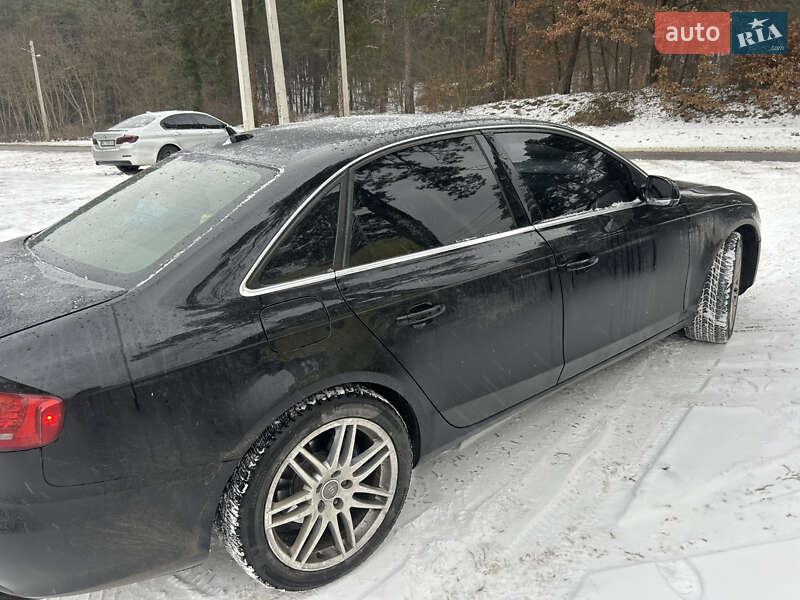 Седан Audi A4 2011 в Брюховичах