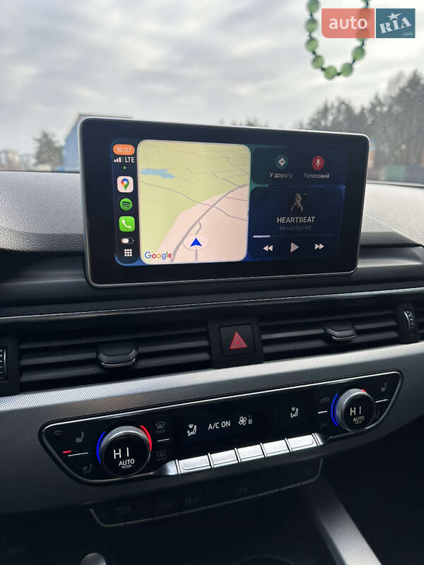Седан Audi A4 2018 в Львові