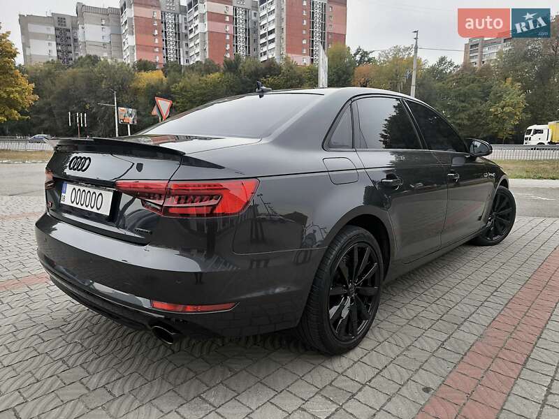Седан Audi A4 2017 в Днепре