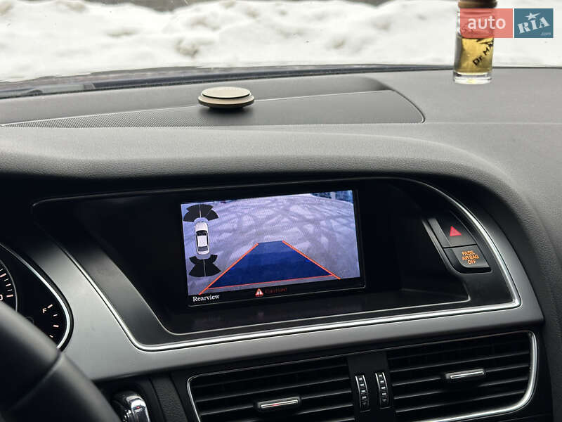 Седан Audi A4 2013 в Киеве