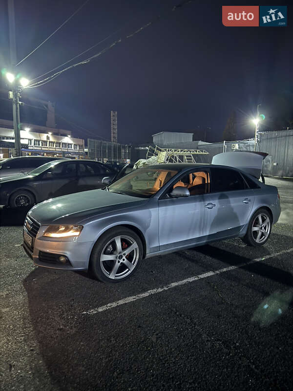 Седан Audi A4 2008 в Киеве