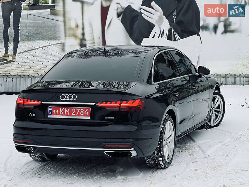 Седан Audi A4 2019 в Одесі