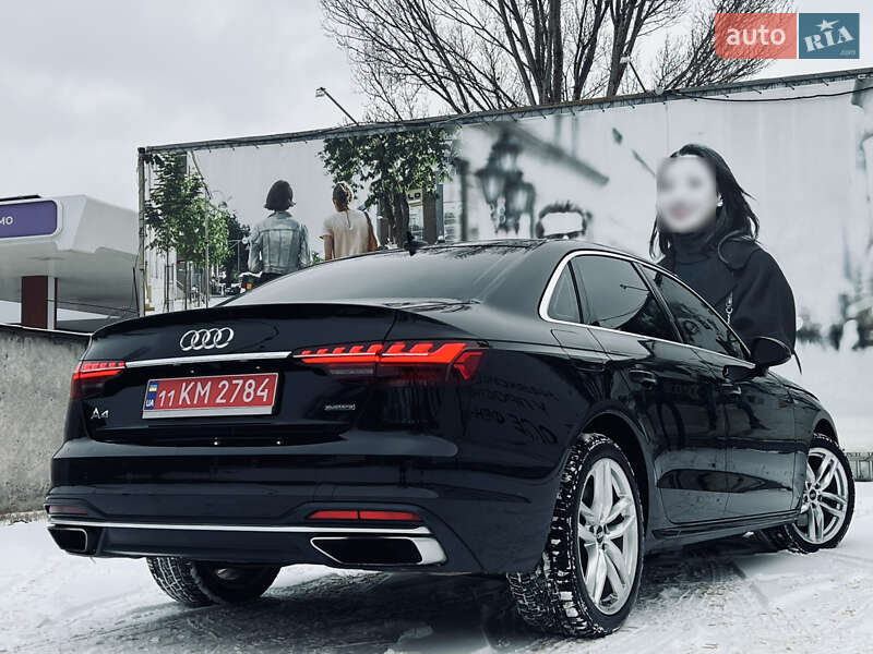 Седан Audi A4 2019 в Одесі