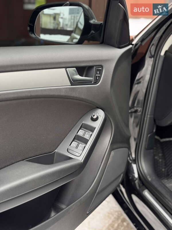 Універсал Audi A4 2011 в Івано-Франківську