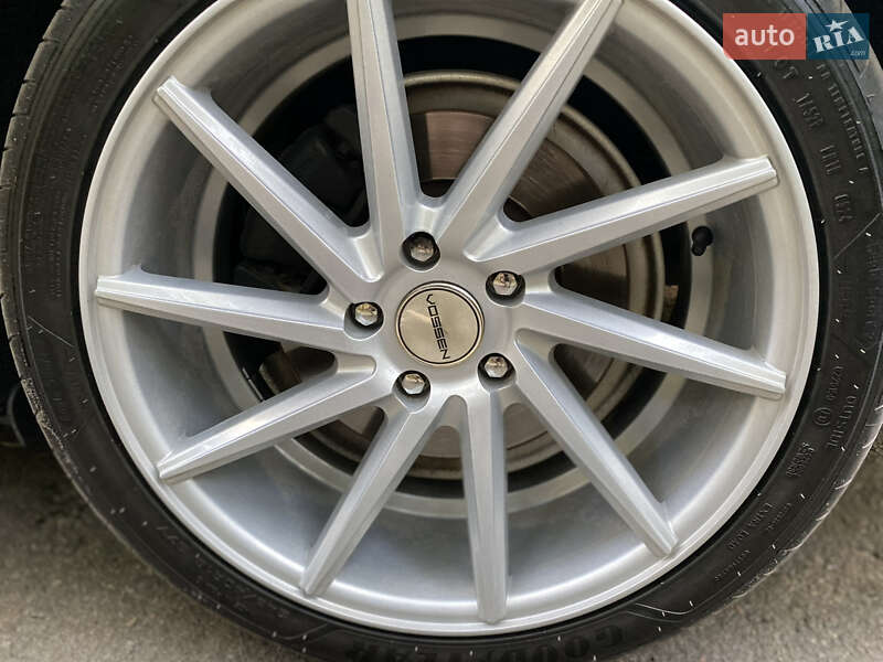 Седан Audi A4 2014 в Житомирі