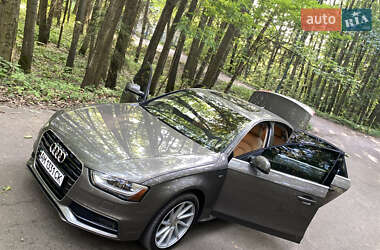 Седан Audi A4 2014 в Бердичеве