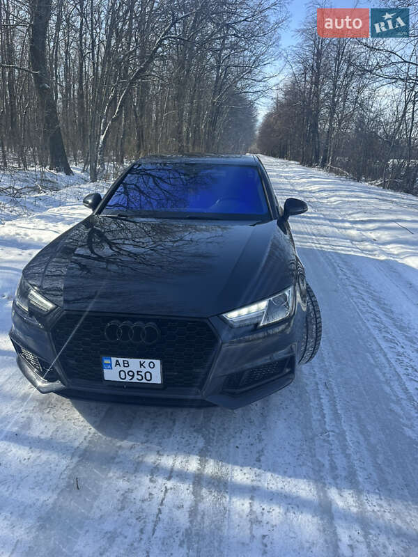 Седан Audi A4 2016 в Крижополі