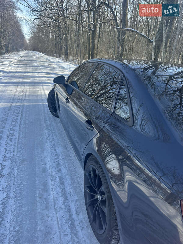 Седан Audi A4 2016 в Крижополі
